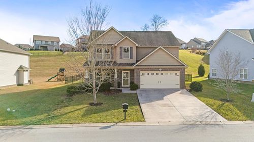 2919 Royal Mile Dv, Kingsport, TN, 37664-5831 | Card Image