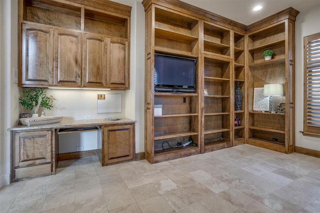 431 Sugar Tree Dr, House other with 5 bedrooms, 5 bathrooms and null parking in Lipan TX | Image 12