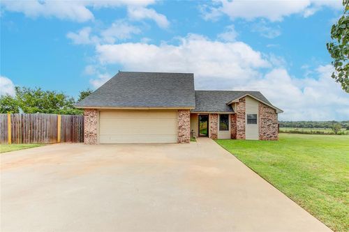 2479 County Street 2807, Chickasha, OK, 73018-8069 | Card Image
