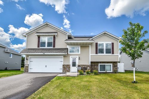 39604 Fallbrook Ave, North Branch, MN, 55056-7405 | Card Image
