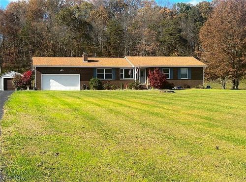 166 Tanner Ln, Walker, WV, 26180-5626 | Card Image