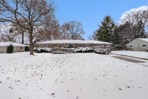 3088 Curtis Dr, Flint, MI, 48507-1218 | Card Image