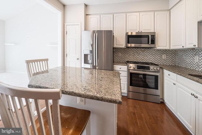 43229 Stillforest Ter, Townhouse with 4 bedrooms, 4 bathrooms and null parking in ASHBURN VA | Image 4