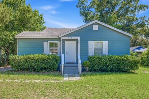 115 Milton Rd, Pensacola, FL, 32507-2331 | Card Image