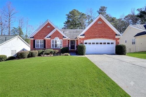 1705 Prospect Creek Dr, Lawrenceville, GA, 30043-8333 | Card Image