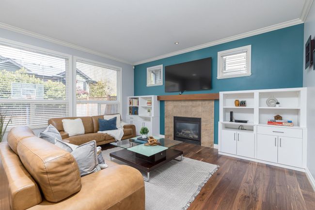 18079 70 A Avenue, House other with 6 bedrooms, 4 bathrooms and 4 parking in Surrey BC | Image 14
