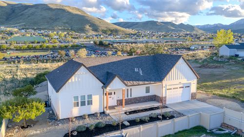 6203 13900, Herriman, UT, 84096-4612 | Card Image