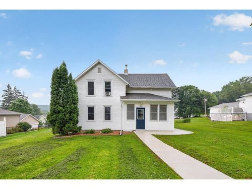 704 Viking Avenue, Lanesboro, MN, 55949 | Card Image