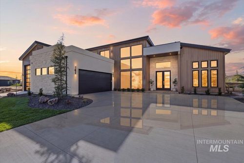 3457 N Harvest Moon Way, Eagle, ID, 83616-1289 | Card Image