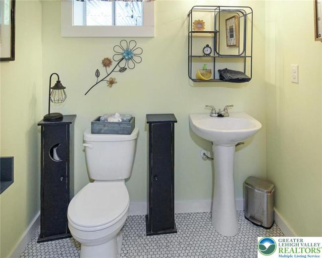 8539 Rextown Rd, House other with 4 bedrooms, 4 bathrooms and null parking in Slatington PA | Image 59