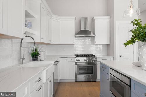 1-415 N Bay Avenue, BEACH HAVEN, NJ, 08008 | Card Image