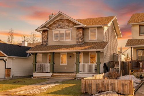 57 Cimarron Meadows Cres, Okotoks, AB, T1S1T1 | Card Image