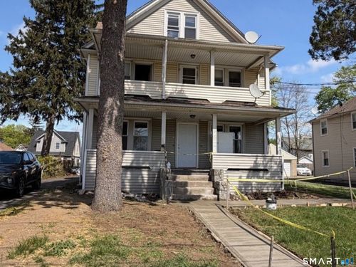 1r-35 Ninth Ave, Danbury, CT, 06810-3800 | Card Image