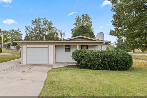 1310 Elm Dr Se, CULLMAN, AL, 35055-5480 | Card Image