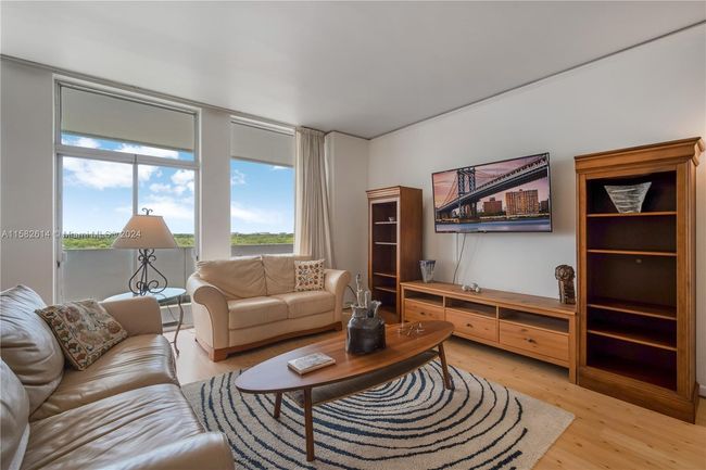 APT-904 - 700 Biltmore Way, Condo with 1 bedrooms, 1 bathrooms and null parking in Coral Gables FL | Image 6