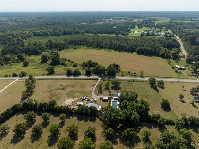 1617 Dublin Eastman Rd, House other with 5 bedrooms, 3 bathrooms and null parking in Dexter GA | Image 75