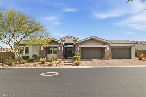 8260 Sweetwater Creek Way, Las Vegas, NV, 89113-4686 | Card Image