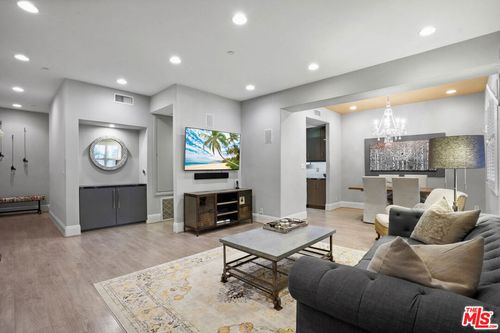 202-16123 W Sunset Blvd, Pacific Palisades, CA, 90272-3576 | Card Image