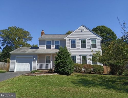 345 Silver Ridge Dr, STERLING, VA, 20164-1352 | Card Image