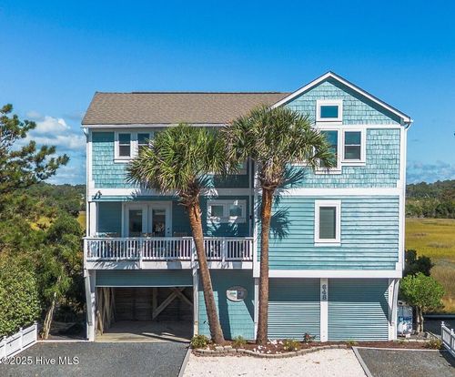 648 Ocean Blvd W, Holden Beach, NC, 28462-1804 | Card Image