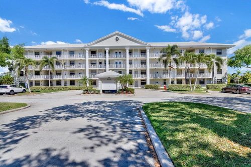 301-6181 Balboa Cir, Boca Raton, FL, 33433-8188 | Card Image
