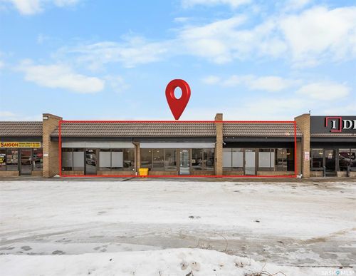 1035 Devonshire Dr N, Regina, SK, S4X2X4 | Card Image