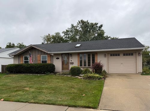 803 E Streamwood Blvd, Streamwood, IL, 60107-1734 | Card Image