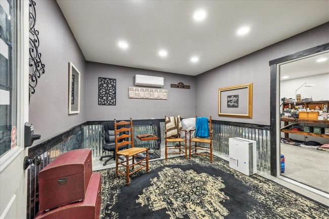 Office within the shop building | Image 10