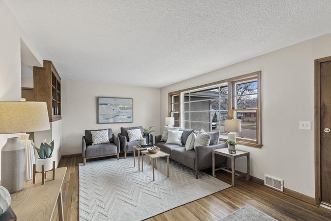 3715 Emilie Pl, House other with 3 bedrooms, 3 bathrooms and null parking in Robbinsdale MN | Image 5