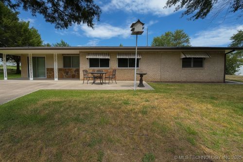 208 S Lawanda Ave, Atoka, OK, 74525-3928 | Card Image