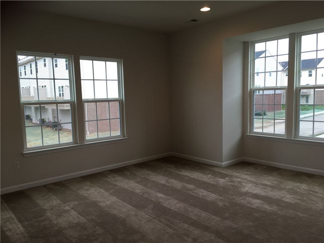 2801 Pointe View Dr, Townhouse with 3 bedrooms, 3 bathrooms and 2 parking in Mars PA | Image 14