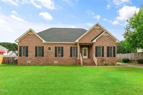 3704 Shadow Ridge Rd N, Wilson, NC, 27896-8634 | Card Image