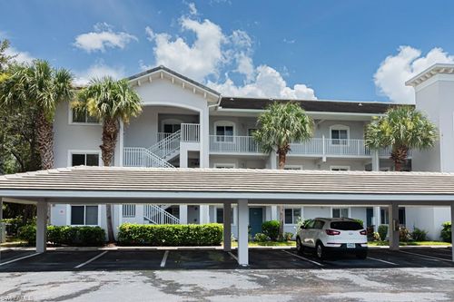 apt-302-7811 Regal Heron Cir, NAPLES, FL, 34104-5948 | Card Image