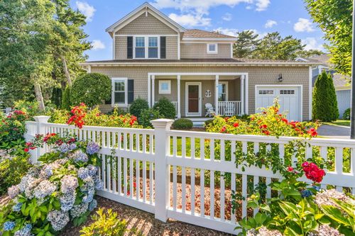 10 Cross Rd, Mashpee, MA, 02649-3459 | Card Image