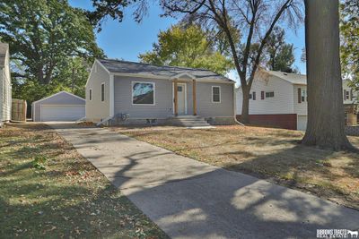 1212 N 10th Street, House other with 3 bedrooms, 2 bathrooms and 2 parking in Beatrice NE | Image 3