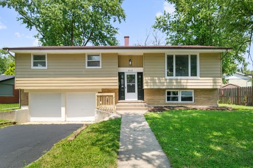 3512 Woodworth Pl, Hazel Crest, IL, 60429-1548 | Card Image