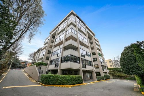 805-819 Burdett Ave, Victoria, BC, V8W1B3 | Card Image