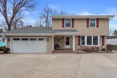 W180S6698 Muskego Drive, Muskego, WI, 53150 | Card Image