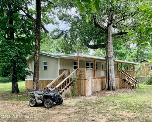 2109 Pascagoula River Dr, Lucedale, MS, 39452 | Card Image