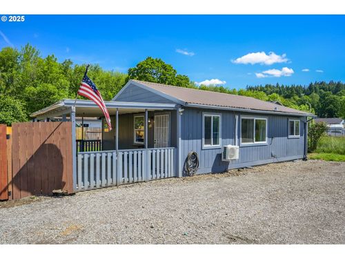 15 Ne 11th Pl, Battle Ground, WA, 98604-4976 | Card Image