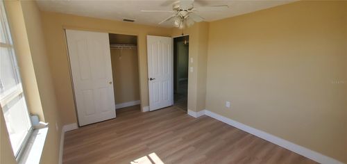 893 E 4th St, ENGLEWOOD, FL, 34223-4426 | Card Image