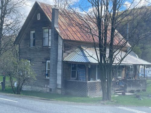 9 North Street, Braintree, VT, 05060 | Card Image