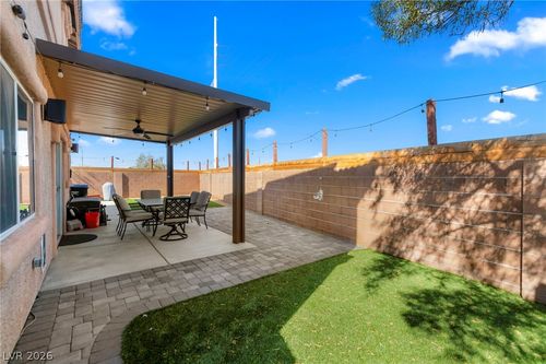 2012 Houdini St, Henderson, NV, 89002-3501 | Card Image