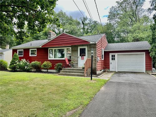 5958 Smith Rd, Syracuse, NY, 13212-2465 | Card Image