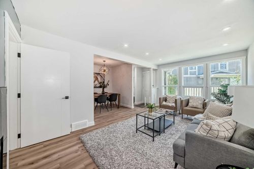 404-544 Blackthorn Road Ne, Calgary, AB, T2K5J5 | Card Image