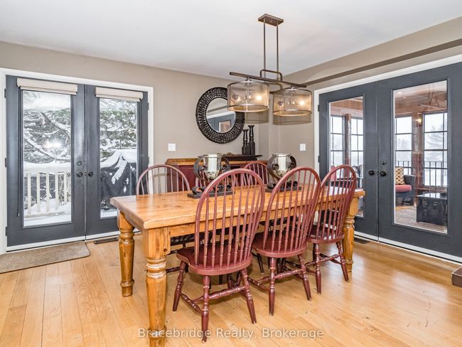 SANDFIELD-5-W10 - 3876 Muskoka Rd Hwy 118 N/A W, Condo with 3 bedrooms, 4 bathrooms and null parking in Muskoka Lakes ON | Image 6