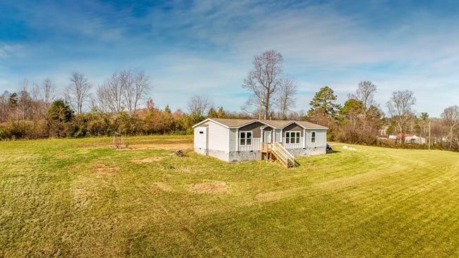 3759 E Highway 552, House other with 3 bedrooms, 2 bathrooms and null parking in Lily KY | Image 11