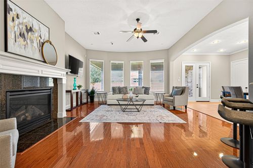 4518 Beacon View Ct, Sugar Land, TX, 77479-4506 | Card Image