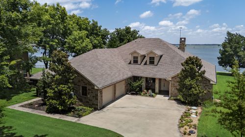 1219 The Shores Dr, Corsicana, TX, 75109-9591 | Card Image