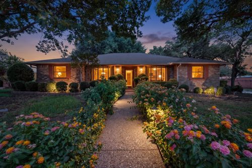 1000 Townsend Ln, Desoto, TX, 75115-3318 | Card Image